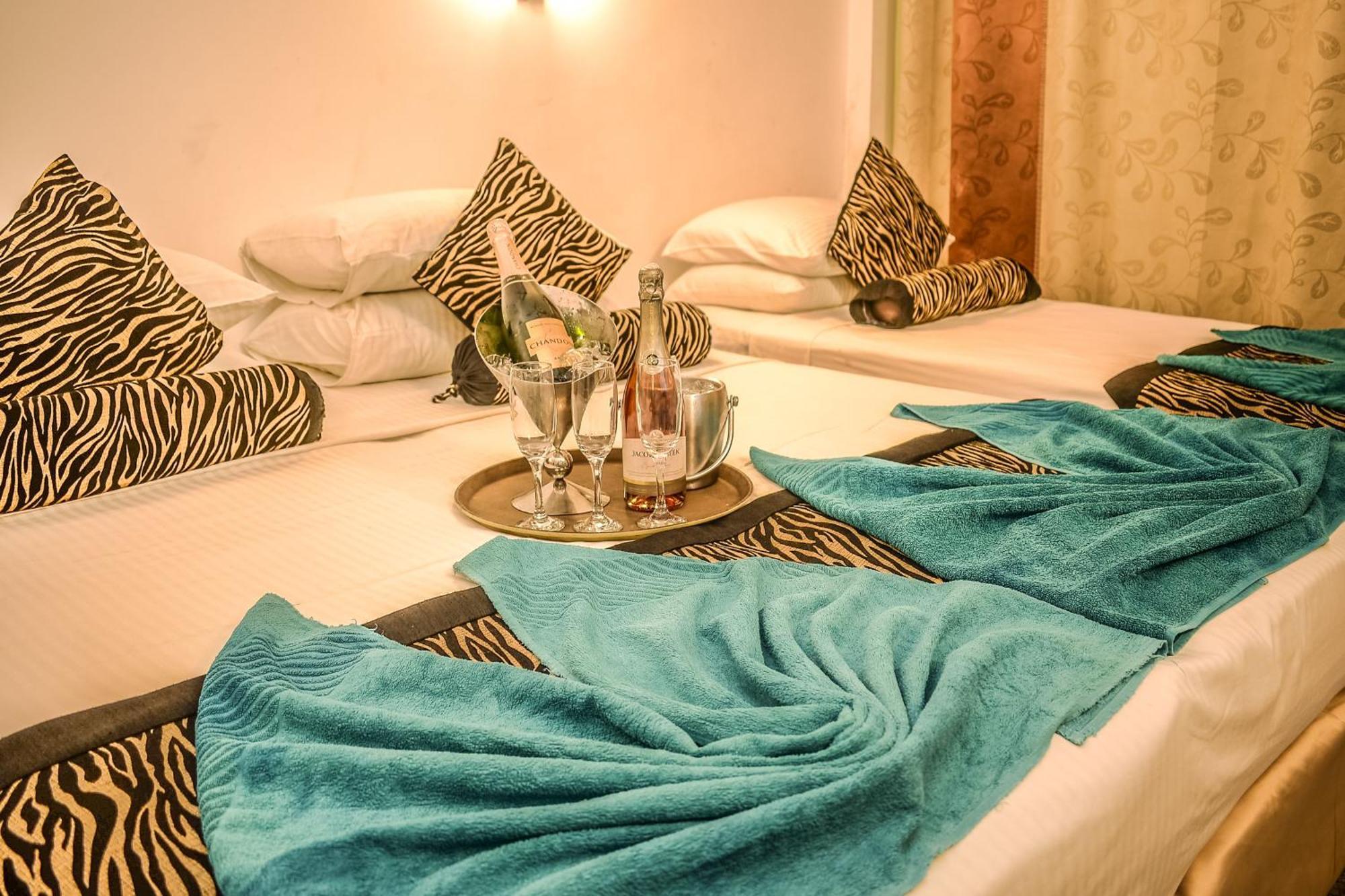 Hotel Sunray Kandy Ngoại thất bức ảnh